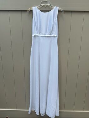 Beautiful Vintage Simple White A line wedding formal dress size 8